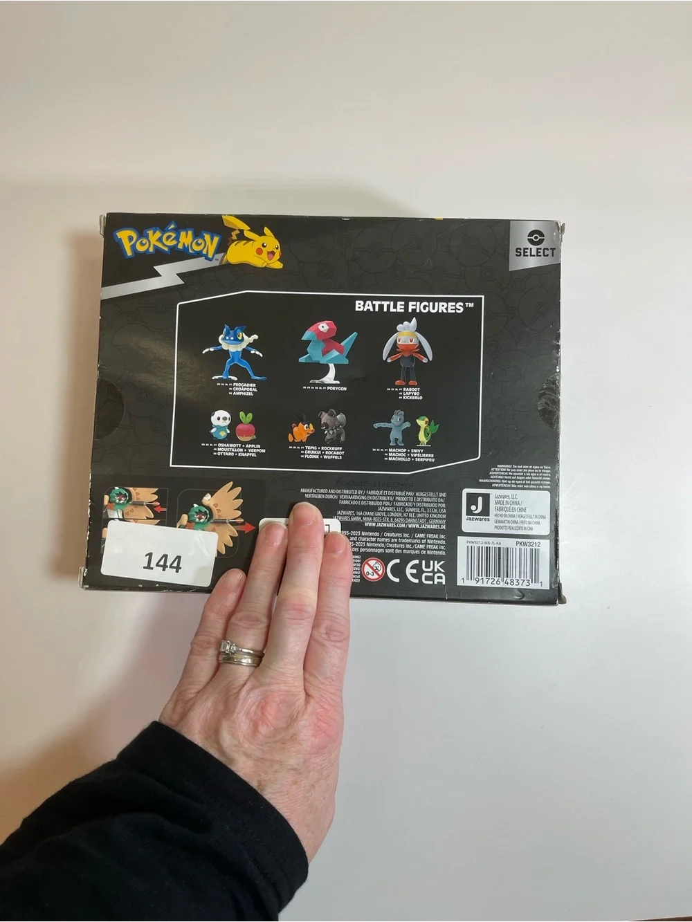 Pokemon Select Evolution Multi-Pack Rowlet Datrix Decidueye Action Figures